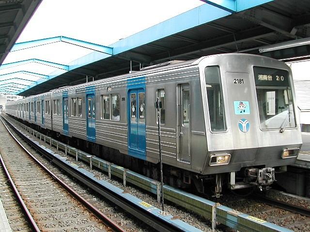 2000`